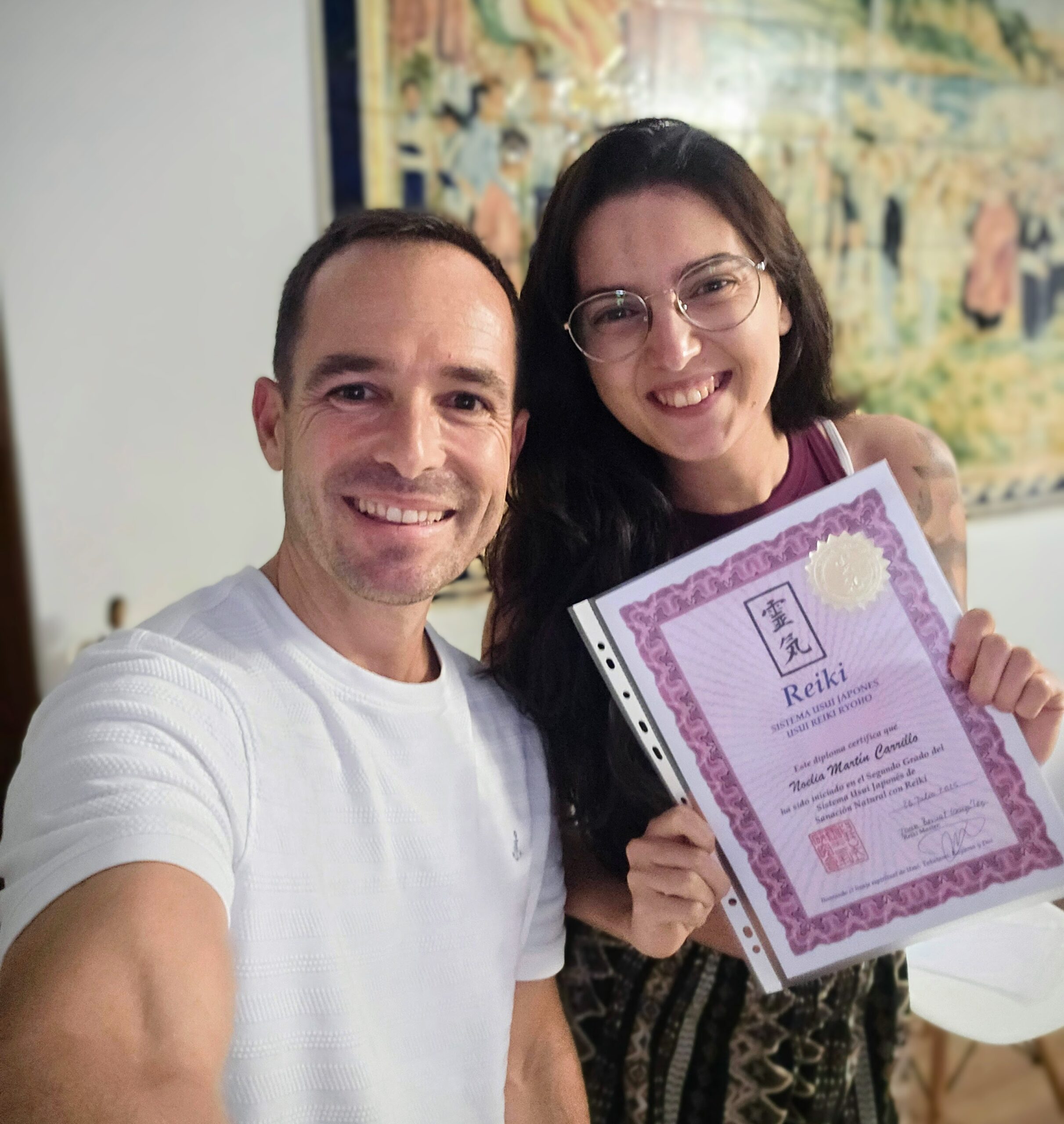 Entrega de diploma del curso de Reiki Nivel 2 en Reiki Lloret
